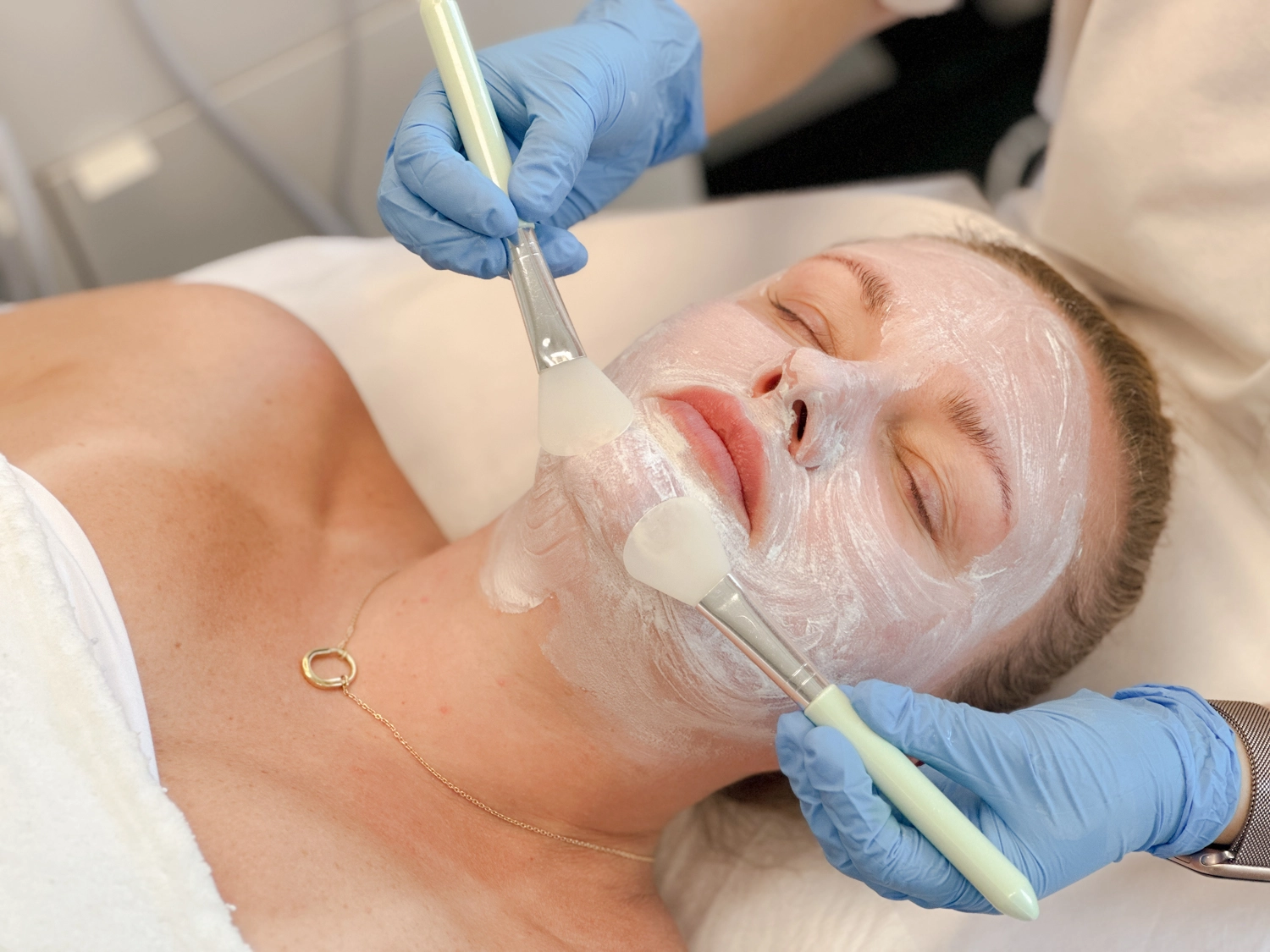 Common Skin Issues and Solutions in Calgary